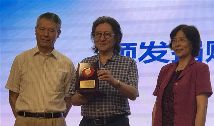 年轻人想创业但是缺少经验，不用怕，来这个夏令营吧