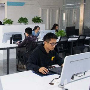 新华全媒+丨重庆：创新示范基地助大学生实现创业梦