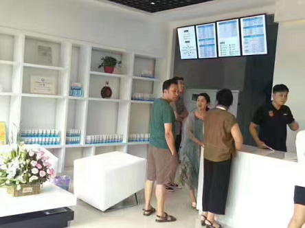 赛维干洗店加盟品牌，全国大型投资、创业平台
