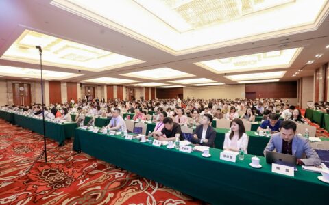 黄劲博士出席“2019中国留学人员创新创业论坛”分享创业经历