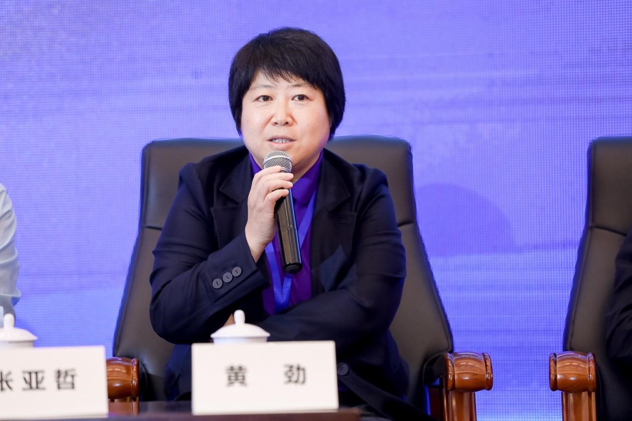 黄劲博士出席“2019中国留学人员创新创业论坛”分享创业经历