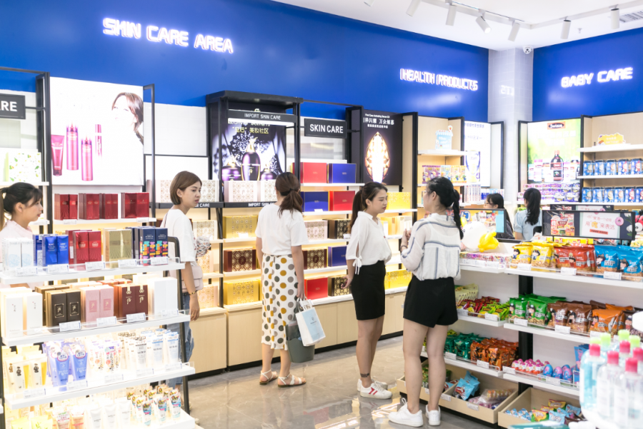 加盟叮叮进口美妆店，创业小白如何经营一年就盈利？
