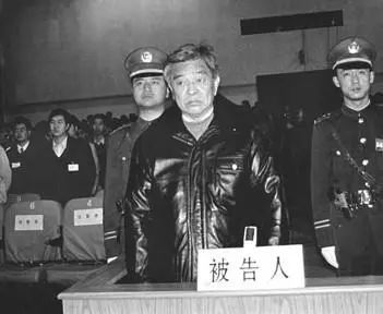 《燃点》之外，最适合改编成电影的创业故事在这里