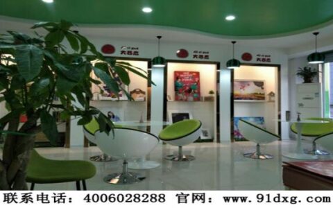 小本创业什么项目好?投资大西瓜亲子趣拍馆 盈利渠道广阔