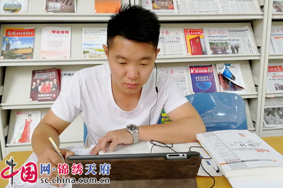 90后大学生的创业梦——不断尝试从未放弃
