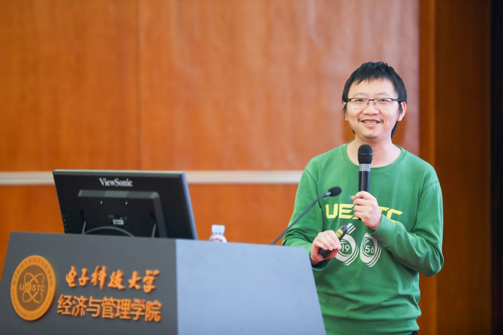 电子科技大学EMBA/MBA科技创业跨年演讲成功举行