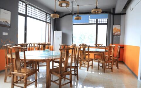 如何破解30岁困局？看看他的餐饮创业路