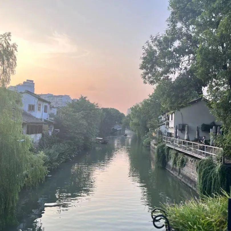 互联网从业者“不为人知”的生存现状