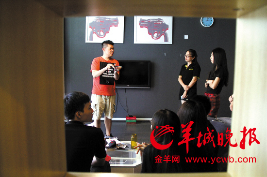 创业应否趁早? 如何冲破四大难关? 专家教路避开盲井
