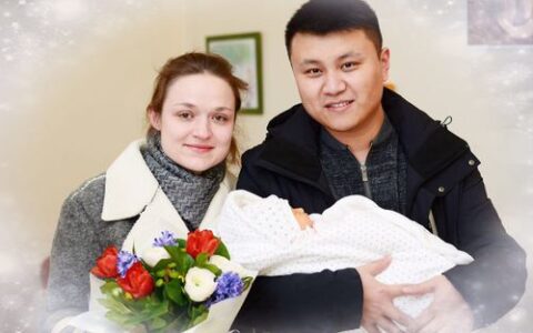 南京小伙4年前去国外创业 娶了美丽的白俄罗斯姑娘