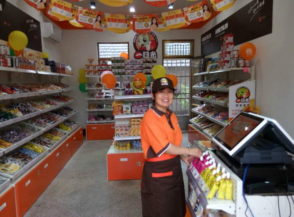 一扫光零食加盟商：用实战经验告诉你，休闲食品加盟行业的猫腻
