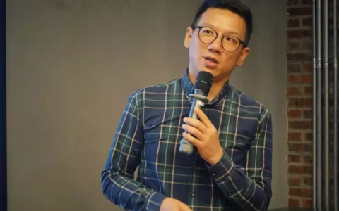 艾特说接力演讲 创客分享独家创业经验及研讨VR未来