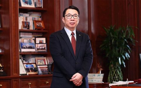 浦发银行董事长郑杨：外部复杂环境下如何再出发再创业？
