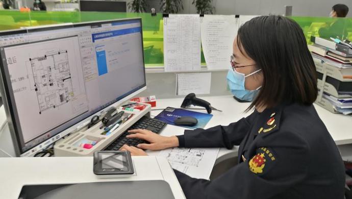 疫情下创业者和外资如何看待上海？这支“温度计”4月读数很“烫