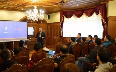 卫哲经验分享 ：打通创业者找钱、找人的任督二脉