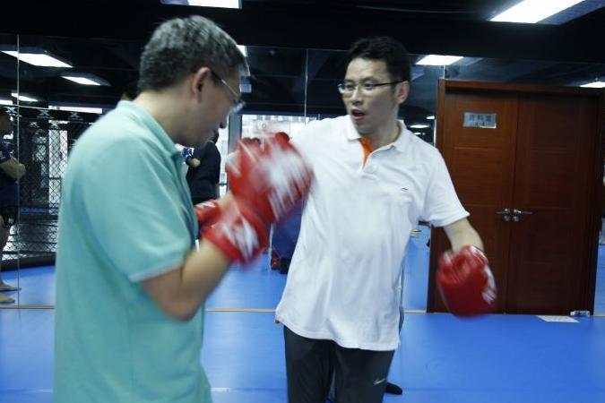 长江百度学堂三期班走进昆仑决