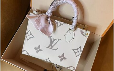 聊聊奢侈品：那些让人又爱又 “纠结” 的小美好