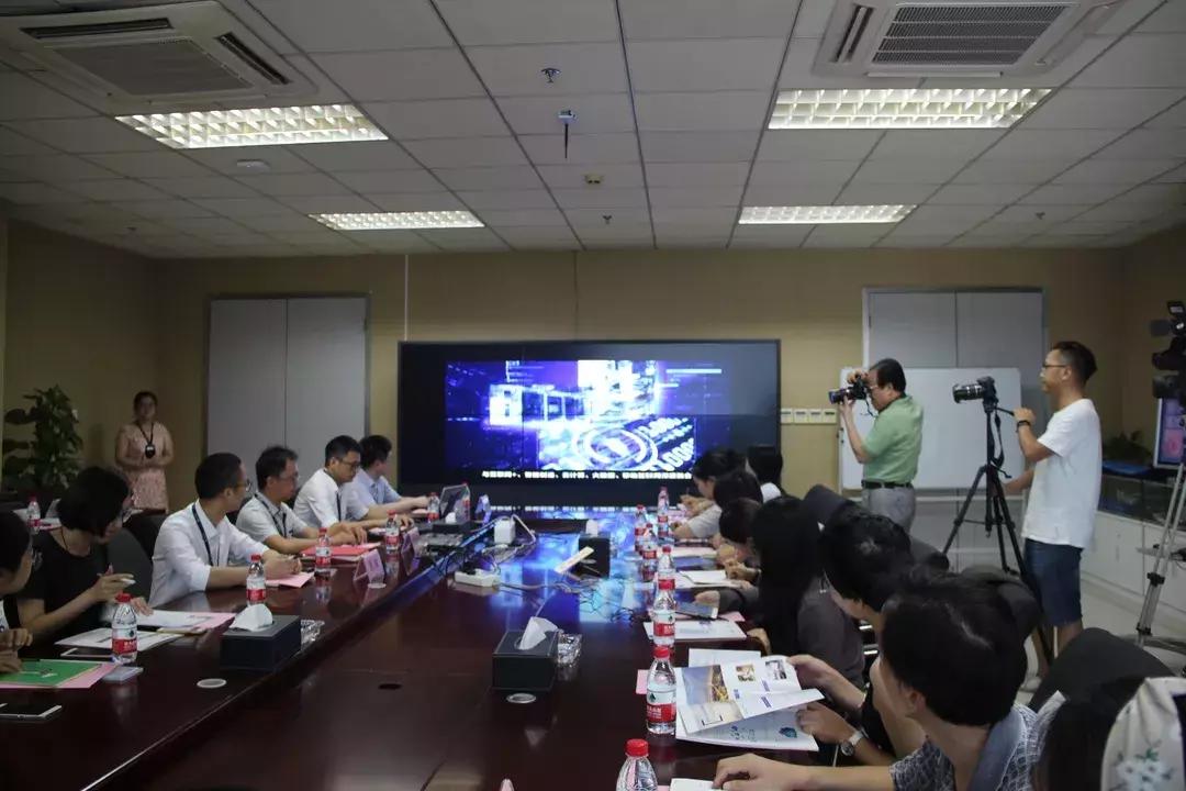 万物互联：解码物联网如何重塑我们的生活与未来