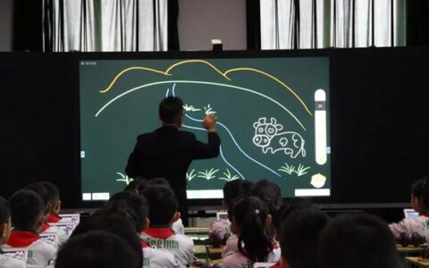 原来上课还能这么玩？教育信息化让课堂变了样