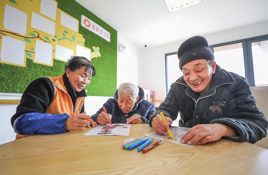 暖阳照归途：那些藏在养老康复里的温柔守护