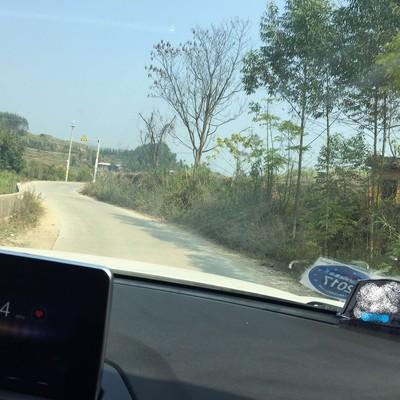 坐在车里看风景：自动驾驶离我们的日常还有多远？