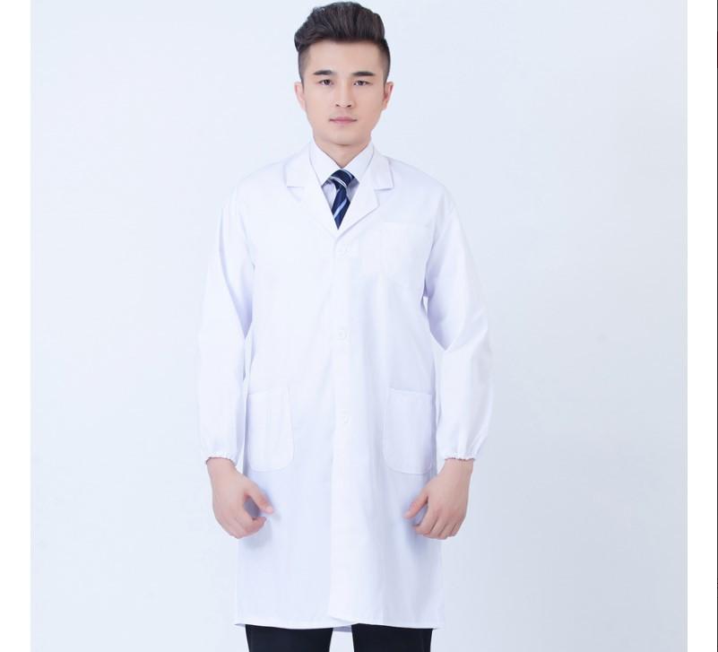 白大褂里的温度：那些藏在医院角落的温柔与希望