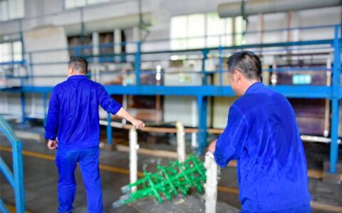 热处理？别再只想着烧红了泡水里——现代精密真空热处理实战解析