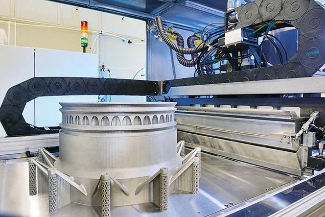 金属3D打印机激光粉末床熔融工作场景