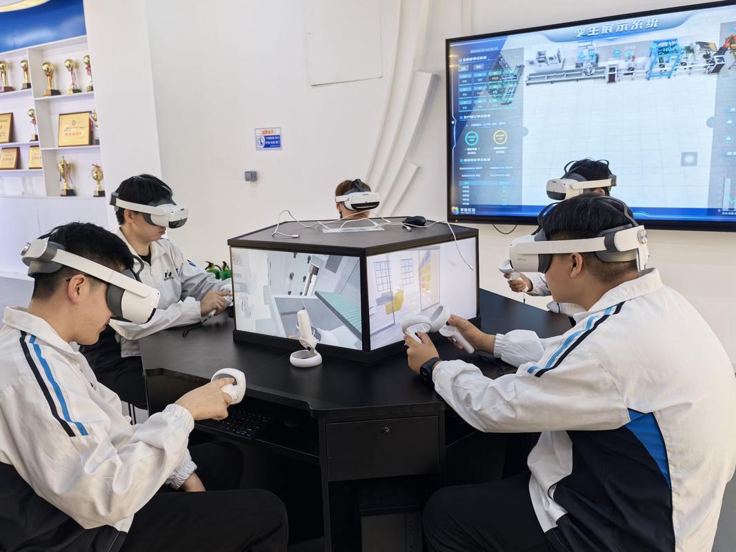 工业机器人VR仿真拆装训练