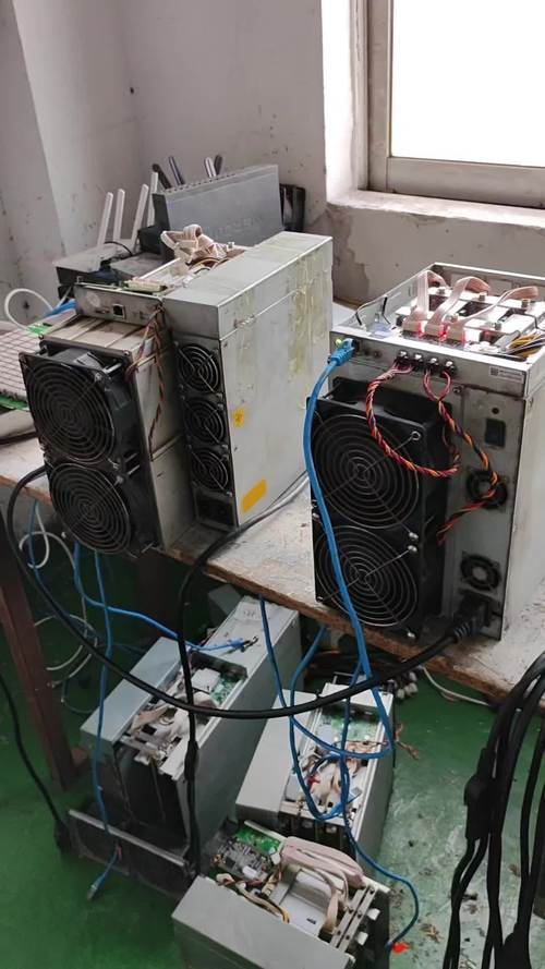 工业现场边缘网关高温宕机维修实拍