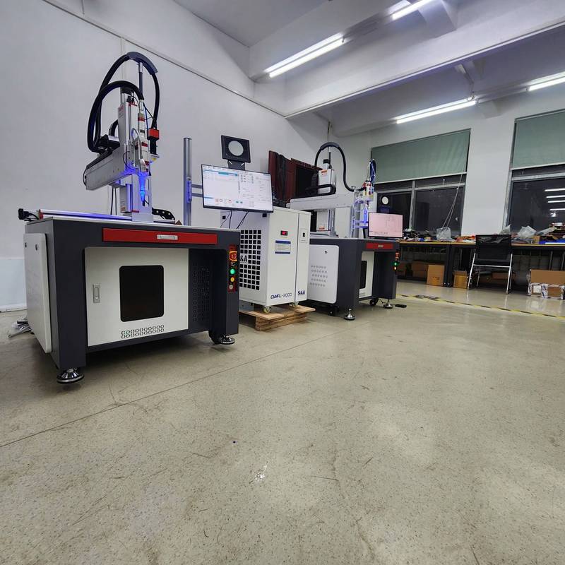 工业级SLS激光烧结快速成型设备工作场景
