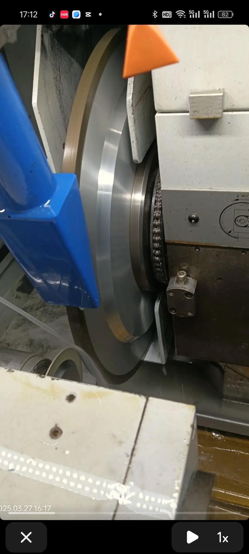磨削加工金刚石砂轮修整工序实拍