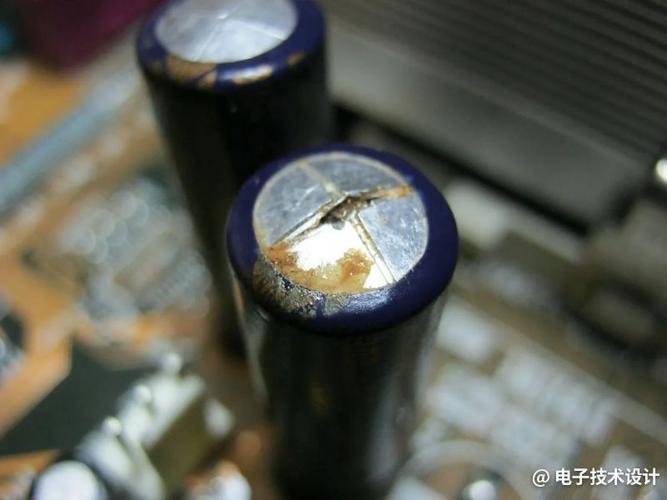 变频器电解电容鼓包损坏显微镜照片